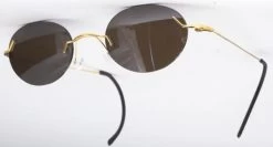 Phyzics Atoms Glasses